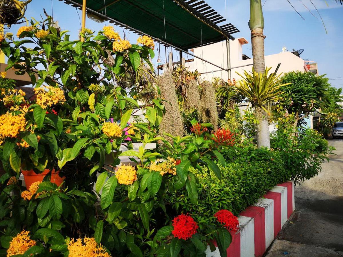 Hotel Sab Suwarn Mansion Suphan Buri Exterior foto